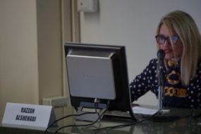 Il Dott. Antoncarlo Pau illustra i risultati del reparto di Urologia