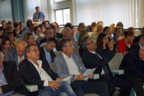 La Dott.ssa Bitti, primario di Radiologia, illustra la diagnostica per immagini